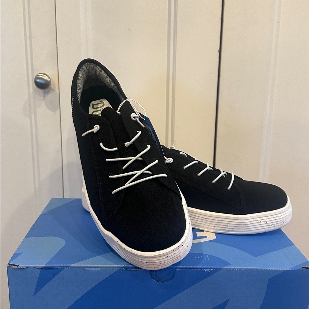 Hey Dude Shoes NWT